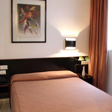 Monegal 2* Barcelona