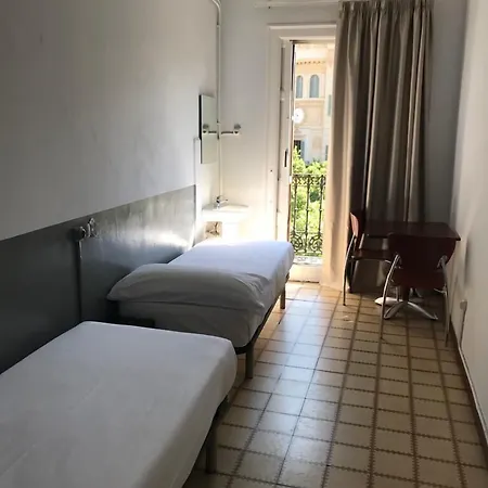 Monegal Hotel 2*