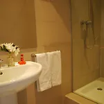 مونيغال 2*