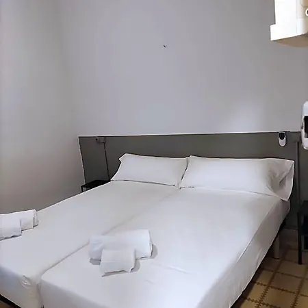 Monegal Hotel 2*