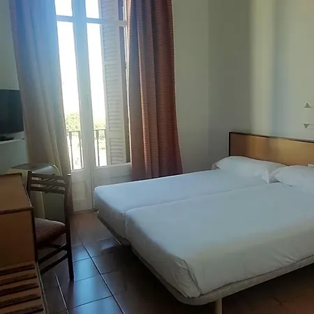 Monegal Hotel