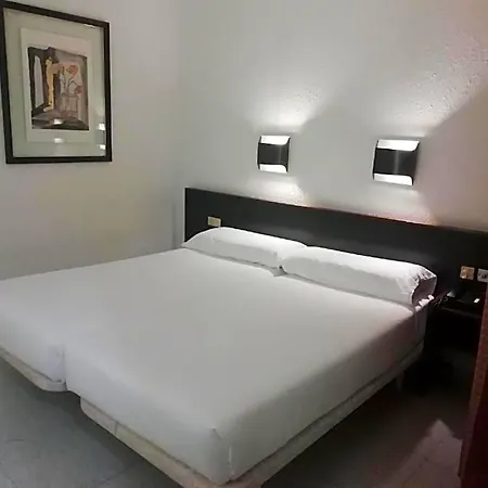 Hotel Monegal