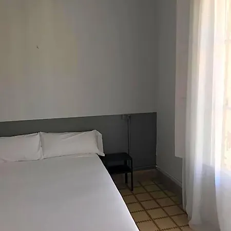 Hotel Monegal 2*