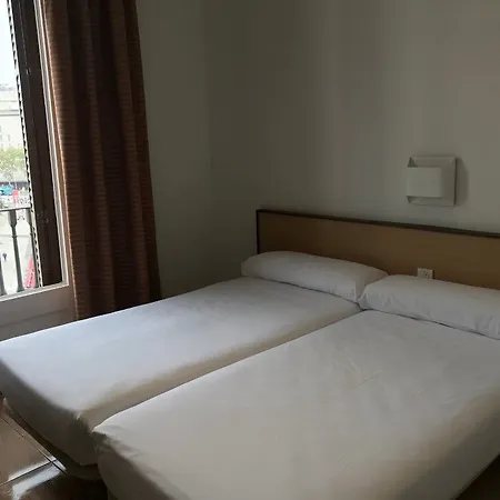 Monegal Hotel 2*