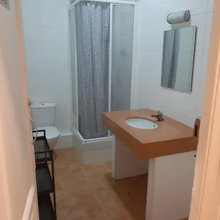 Otel Monegal 2*