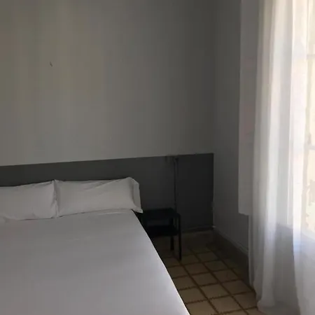 Monegal Ξενοδοχείο